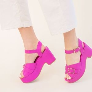 Meet your Posher, Charlotte